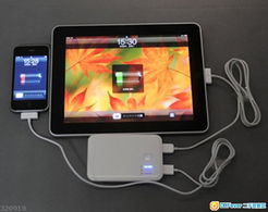 全新現(xiàn)貨多功能充電器 5000mAh大容量，雙USB輸出，純白設計，支持多設備同時快充，包郵速達